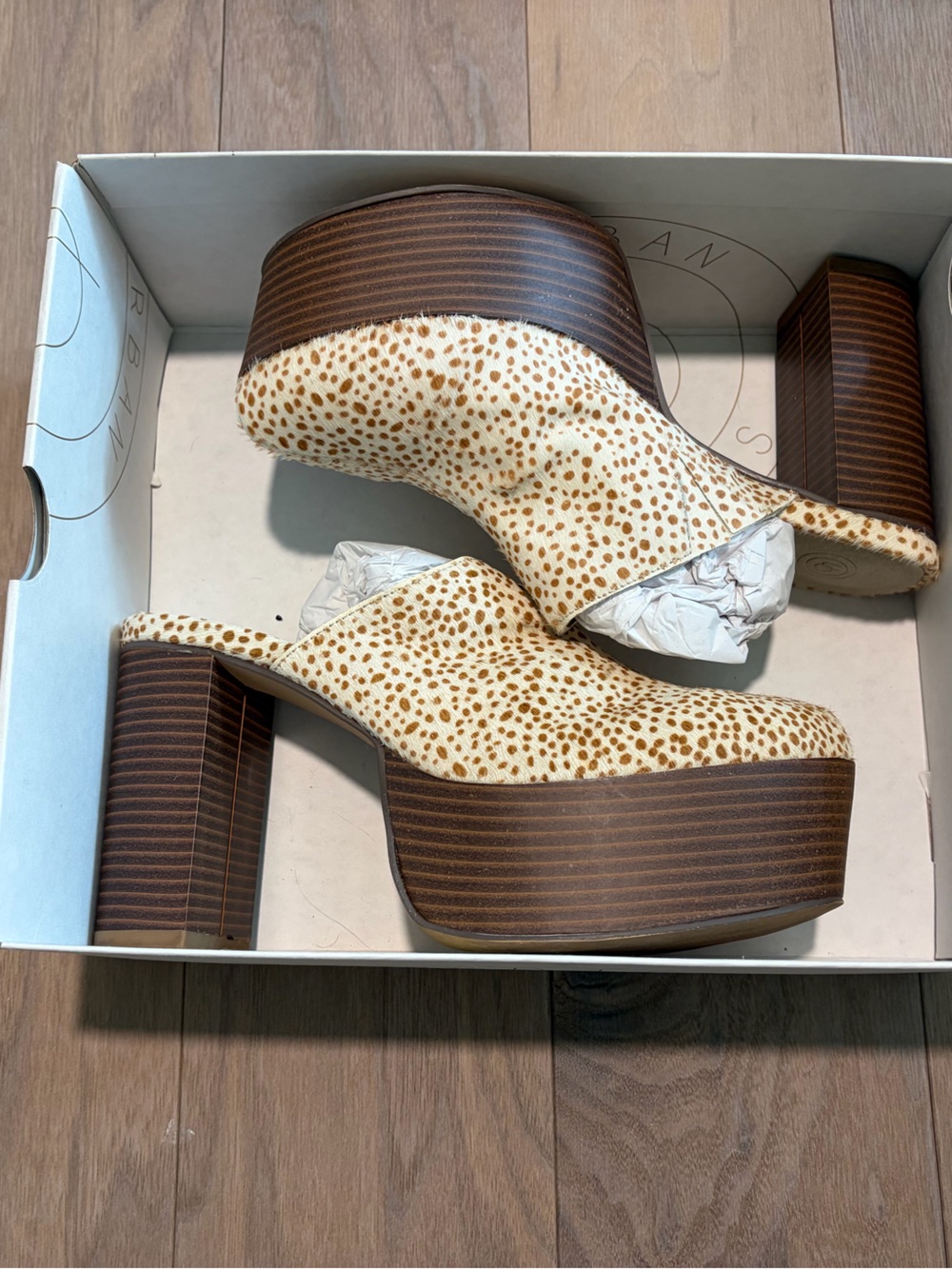 Urban Outfitters Cream and Brown Spotted Platform Mules